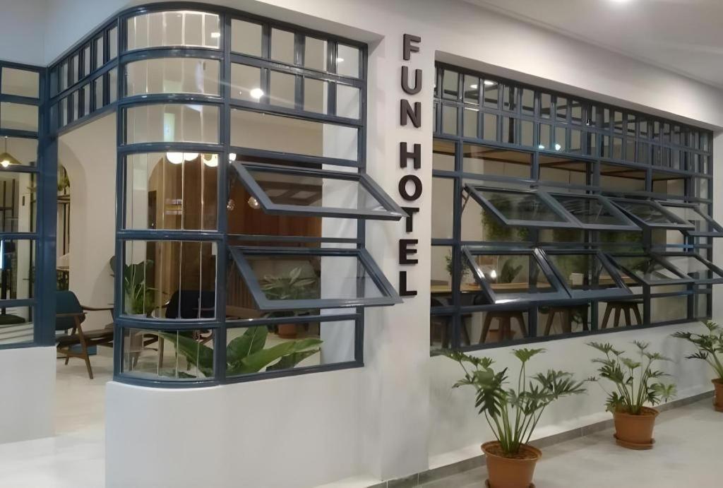 Fun Hotel Rayong Ngoại thất bức ảnh
